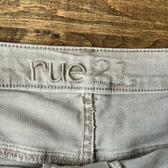 Rue 21 Tan Distressed High Waist Shorts - Picture 2 of 8